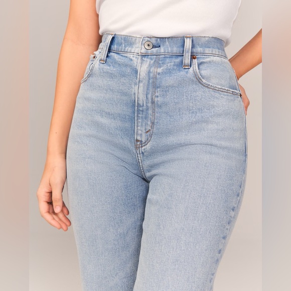 Curve Love Ultra High Rise Ankle Straight Jean 2 - Picture 2 of 7